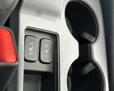 Чорний Хонда СРВ, об'ємом двигуна 2 л та пробігом 185 тис. км за 10150 $, фото 57 на Automoto.ua