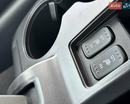 Чорний Хонда СРВ, об'ємом двигуна 2 л та пробігом 191 тис. км за 10450 $, фото 81 на Automoto.ua