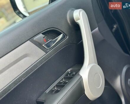 Чорний Хонда СРВ, об'ємом двигуна 2 л та пробігом 191 тис. км за 10450 $, фото 86 на Automoto.ua