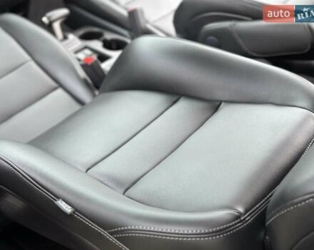 Чорний Хонда СРВ, об'ємом двигуна 2 л та пробігом 191 тис. км за 10450 $, фото 56 на Automoto.ua