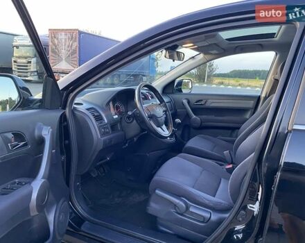 Черный Хонда СРВ, объемом двигателя 2.2 л и пробегом 264 тыс. км за 11250 $, фото 28 на Automoto.ua