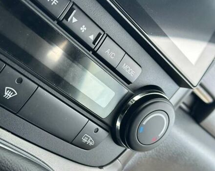 Чорний Хонда СРВ, об'ємом двигуна 2 л та пробігом 191 тис. км за 10450 $, фото 78 на Automoto.ua