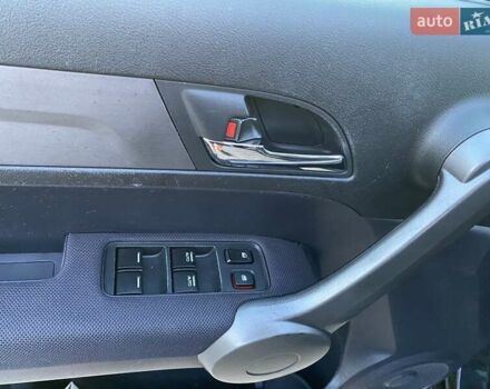 Черный Хонда СРВ, объемом двигателя 2.2 л и пробегом 264 тыс. км за 11250 $, фото 39 на Automoto.ua