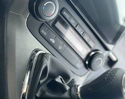 Чорний Хонда СРВ, об'ємом двигуна 2 л та пробігом 191 тис. км за 10450 $, фото 80 на Automoto.ua