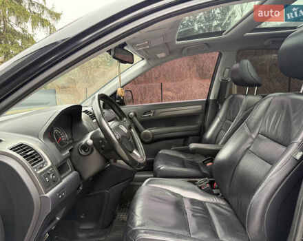 Черный Хонда СРВ, объемом двигателя 2.2 л и пробегом 227 тыс. км за 13000 $, фото 26 на Automoto.ua