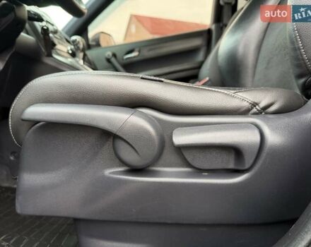 Черный Хонда СРВ, объемом двигателя 2.4 л и пробегом 151 тыс. км за 12777 $, фото 41 на Automoto.ua