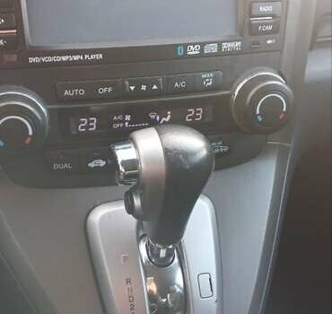 Черный Хонда СРВ, объемом двигателя 2.4 л и пробегом 295 тыс. км за 10500 $, фото 15 на Automoto.ua