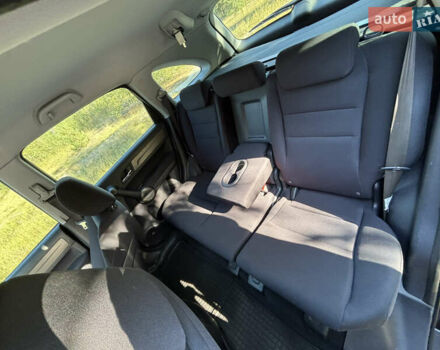 Чорний Хонда СРВ, об'ємом двигуна 2 л та пробігом 159 тис. км за 11650 $, фото 29 на Automoto.ua