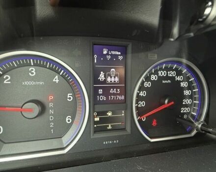 Черный Хонда СРВ, объемом двигателя 2.2 л и пробегом 171 тыс. км за 4053 $, фото 15 на Automoto.ua