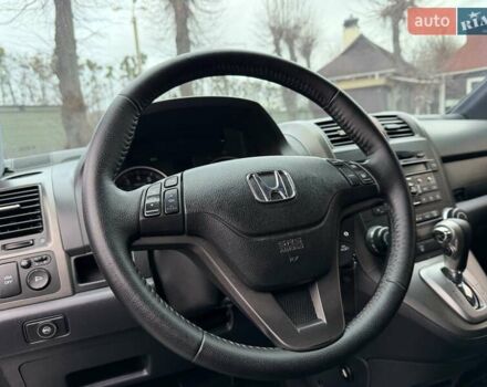 Черный Хонда СРВ, объемом двигателя 2.4 л и пробегом 151 тыс. км за 12777 $, фото 46 на Automoto.ua
