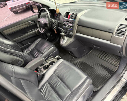 Черный Хонда СРВ, объемом двигателя 2.2 л и пробегом 279 тыс. км за 13000 $, фото 25 на Automoto.ua