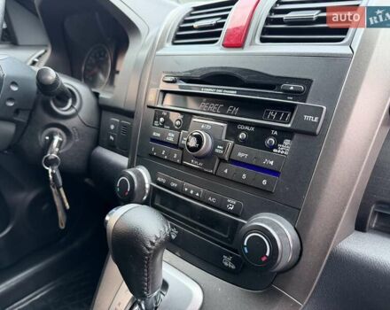 Черный Хонда СРВ, объемом двигателя 2.4 л и пробегом 151 тыс. км за 12777 $, фото 72 на Automoto.ua