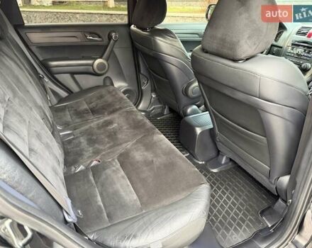 Черный Хонда СРВ, объемом двигателя 2.4 л и пробегом 151 тыс. км за 12777 $, фото 67 на Automoto.ua