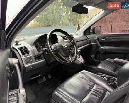 Черный Хонда СРВ, объемом двигателя 2.2 л и пробегом 227 тыс. км за 13000 $, фото 13 на Automoto.ua