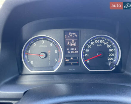 Чорний Хонда СРВ, об'ємом двигуна 2.2 л та пробігом 286 тис. км за 12900 $, фото 20 на Automoto.ua