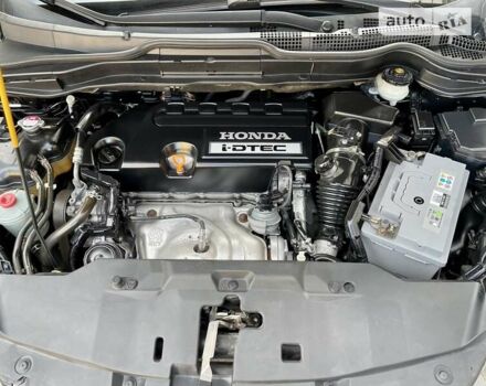 Черный Хонда СРВ, объемом двигателя 2.2 л и пробегом 217 тыс. км за 13688 $, фото 105 на Automoto.ua