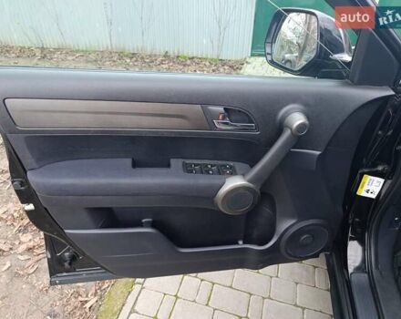 Чорний Хонда СРВ, об'ємом двигуна 2 л та пробігом 199 тис. км за 10900 $, фото 16 на Automoto.ua