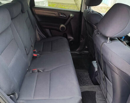 Чорний Хонда СРВ, об'ємом двигуна 2 л та пробігом 199 тис. км за 10900 $, фото 17 на Automoto.ua