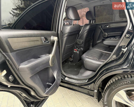 Черный Хонда СРВ, объемом двигателя 2.2 л и пробегом 227 тыс. км за 13000 $, фото 14 на Automoto.ua