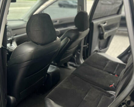 Черный Хонда СРВ, объемом двигателя 2.4 л и пробегом 71 тыс. км за 13499 $, фото 20 на Automoto.ua