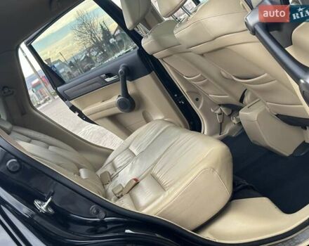 Чорний Хонда СРВ, об'ємом двигуна 2 л та пробігом 181 тис. км за 13777 $, фото 78 на Automoto.ua