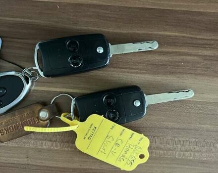 Черный Хонда СРВ, объемом двигателя 2.2 л и пробегом 249 тыс. км за 13400 $, фото 17 на Automoto.ua