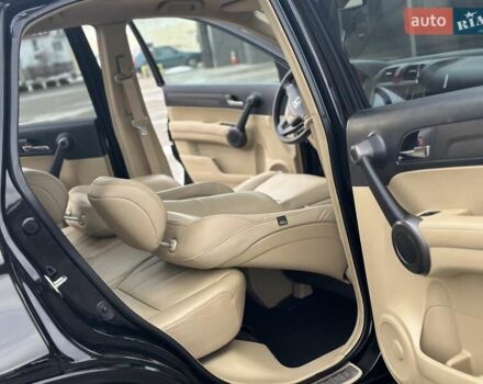 Чорний Хонда СРВ, об'ємом двигуна 2 л та пробігом 181 тис. км за 13777 $, фото 55 на Automoto.ua