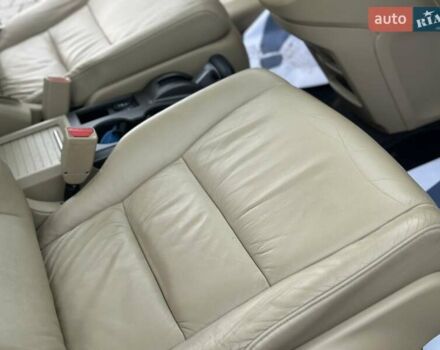 Чорний Хонда СРВ, об'ємом двигуна 2 л та пробігом 181 тис. км за 13777 $, фото 72 на Automoto.ua