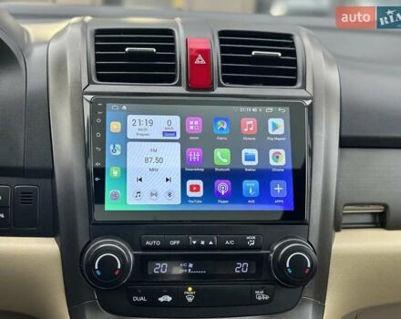 Чорний Хонда СРВ, об'ємом двигуна 2 л та пробігом 181 тис. км за 13777 $, фото 46 на Automoto.ua