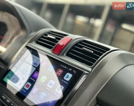 Чорний Хонда СРВ, об'ємом двигуна 2 л та пробігом 181 тис. км за 13777 $, фото 71 на Automoto.ua