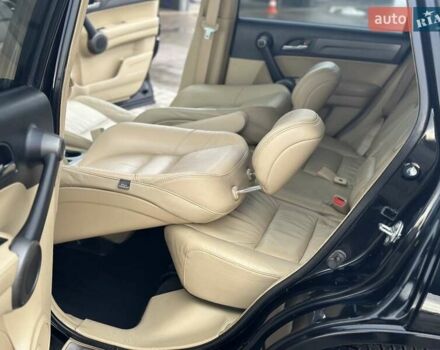 Чорний Хонда СРВ, об'ємом двигуна 2 л та пробігом 181 тис. км за 13777 $, фото 57 на Automoto.ua