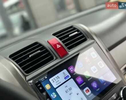 Чорний Хонда СРВ, об'ємом двигуна 2 л та пробігом 181 тис. км за 13777 $, фото 66 на Automoto.ua