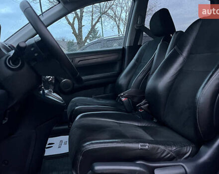 Чорний Хонда СРВ, об'ємом двигуна 2 л та пробігом 245 тис. км за 13100 $, фото 9 на Automoto.ua