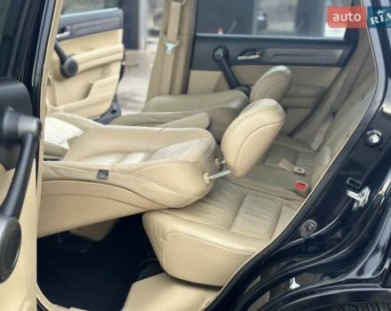 Чорний Хонда СРВ, об'ємом двигуна 2 л та пробігом 181 тис. км за 13777 $, фото 63 на Automoto.ua