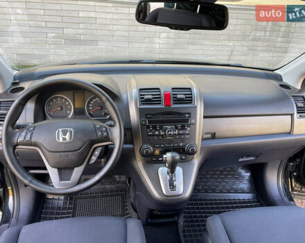 Хонда СРВ 2011 в Киеве на Automoto.ua Черный Хонда СРВ, объемом двигателя 2 л и пробегом 198 тыс. км за 11200 $, фото 17 на Automoto.ua
