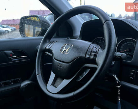 Чорний Хонда СРВ, об'ємом двигуна 2 л та пробігом 245 тис. км за 13100 $, фото 15 на Automoto.ua