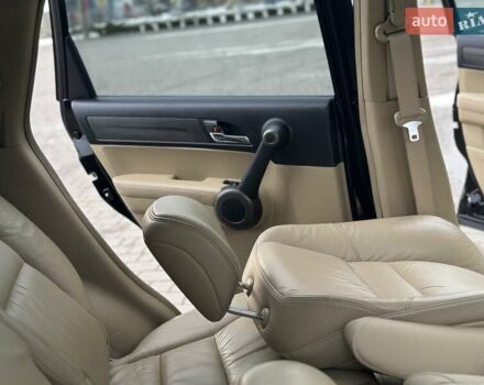 Чорний Хонда СРВ, об'ємом двигуна 2 л та пробігом 181 тис. км за 13777 $, фото 69 на Automoto.ua