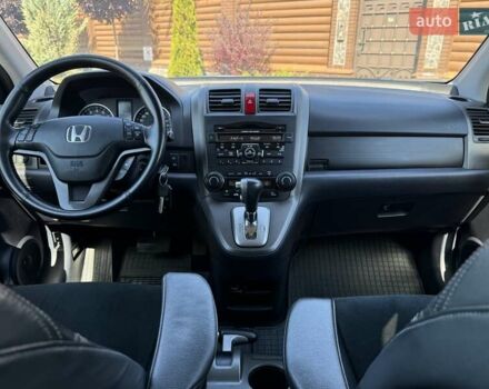 Черный Хонда СРВ, объемом двигателя 2 л и пробегом 225 тыс. км за 13400 $, фото 72 на Automoto.ua