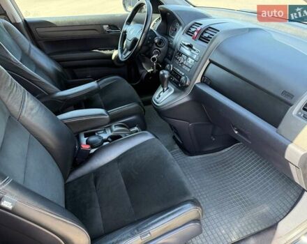 Черный Хонда СРВ, объемом двигателя 2 л и пробегом 225 тыс. км за 13400 $, фото 62 на Automoto.ua