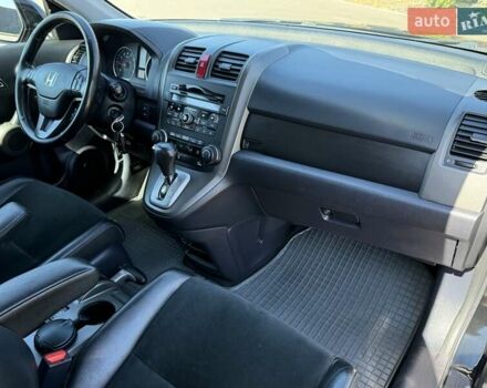 Черный Хонда СРВ, объемом двигателя 2 л и пробегом 225 тыс. км за 13400 $, фото 65 на Automoto.ua