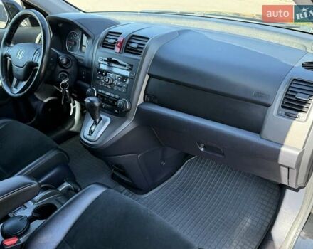 Черный Хонда СРВ, объемом двигателя 2 л и пробегом 225 тыс. км за 13400 $, фото 64 на Automoto.ua