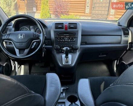Черный Хонда СРВ, объемом двигателя 2 л и пробегом 225 тыс. км за 13400 $, фото 71 на Automoto.ua