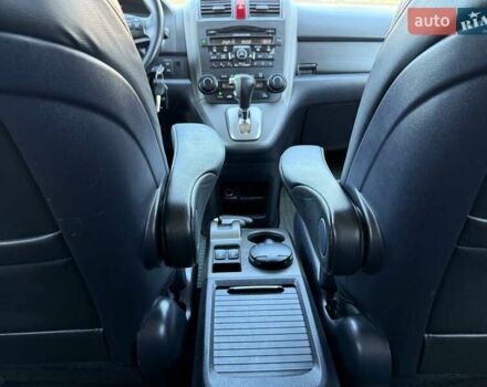 Черный Хонда СРВ, объемом двигателя 2 л и пробегом 225 тыс. км за 13400 $, фото 78 на Automoto.ua