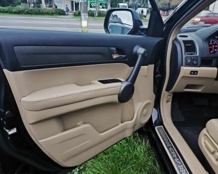 Чорний Хонда СРВ, об'ємом двигуна 2.2 л та пробігом 176 тис. км за 7500 $, фото 19 на Automoto.ua