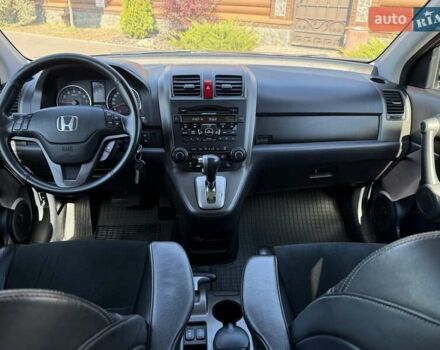 Черный Хонда СРВ, объемом двигателя 2 л и пробегом 225 тыс. км за 13400 $, фото 69 на Automoto.ua