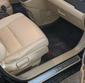 Черный Хонда СРВ, объемом двигателя 2.2 л и пробегом 233 тыс. км за 16700 $, фото 1 на Automoto.ua