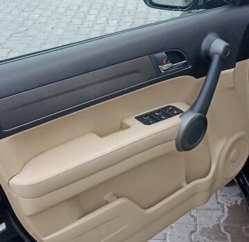 Черный Хонда СРВ, объемом двигателя 2.2 л и пробегом 233 тыс. км за 16700 $, фото 21 на Automoto.ua