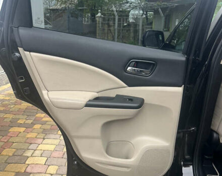 Черный Хонда СРВ, объемом двигателя 2.2 л и пробегом 225 тыс. км за 18000 $, фото 5 на Automoto.ua