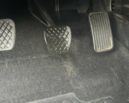 Хонда СРВ 2013 в Тысменице на Automoto.ua Черный Хонда СРВ, объемом двигателя 2.2 л и пробегом 275 тыс. км за 14600 $, фото 10 на Automoto.ua