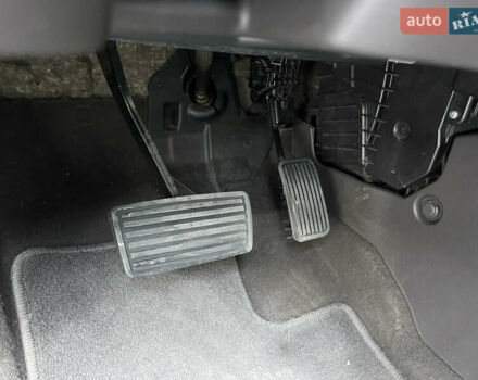 Черный Хонда СРВ, объемом двигателя 2.4 л и пробегом 158 тыс. км за 16000 $, фото 23 на Automoto.ua